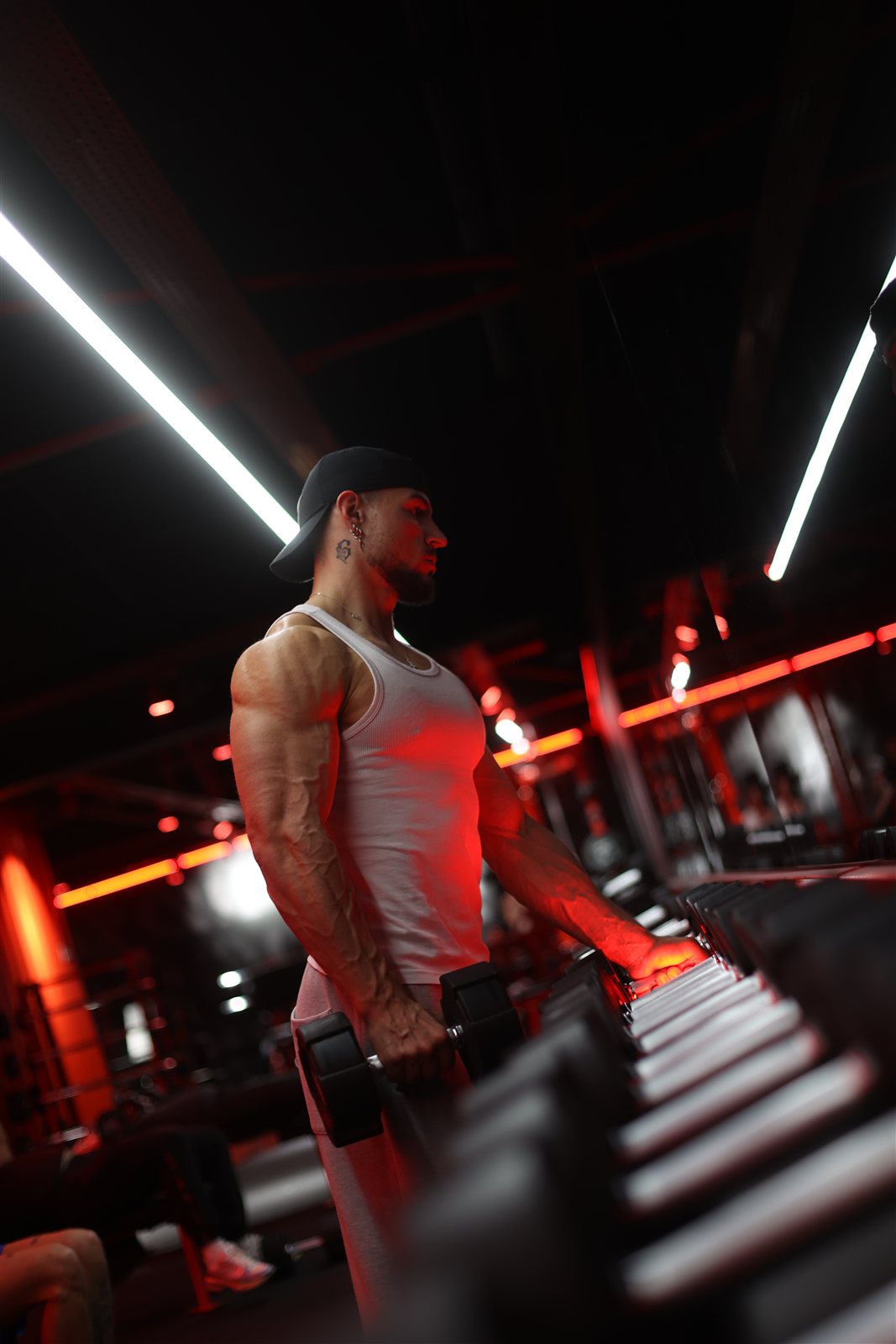 Rémi Jacob, coach RCP Evolution, en salle de musculation